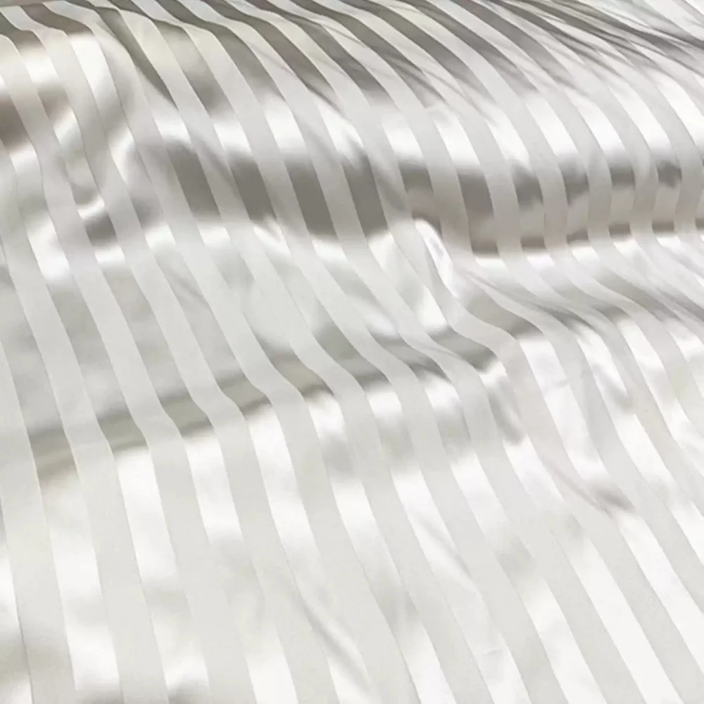 Hot Sale Popular Stripe Design Elegant Style Smooth Feeling Silk Stripe Satin Fabric for Lady Custom Dress Clothing Garment
Hot Sale Popular Stripe Design Elegant Style Smooth Feeling Silk Stripe Satin Fabric for Lady Custom Dress Clothing Garment
