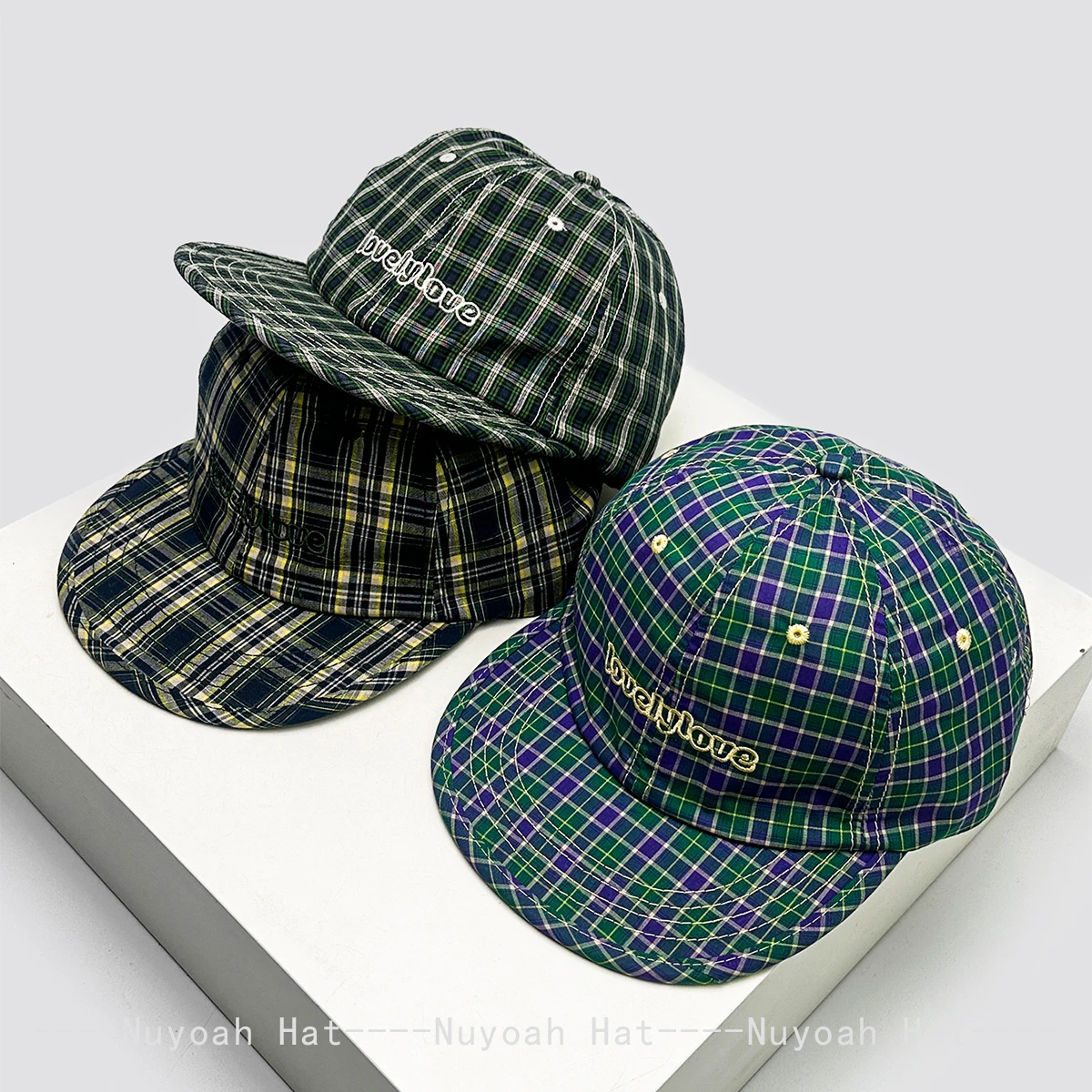 New Men Women Quick-dry Retro Plaid Embroidered Letters Baseball Hats Sunshade Niche Versatile Flat Brim Peaked Caps Fashion ins
New Men Women Quick-dry Retro Plaid Embroidered Letters Baseball Hats Sunshade Niche Versatile Flat Brim Peaked Caps Fashion ins