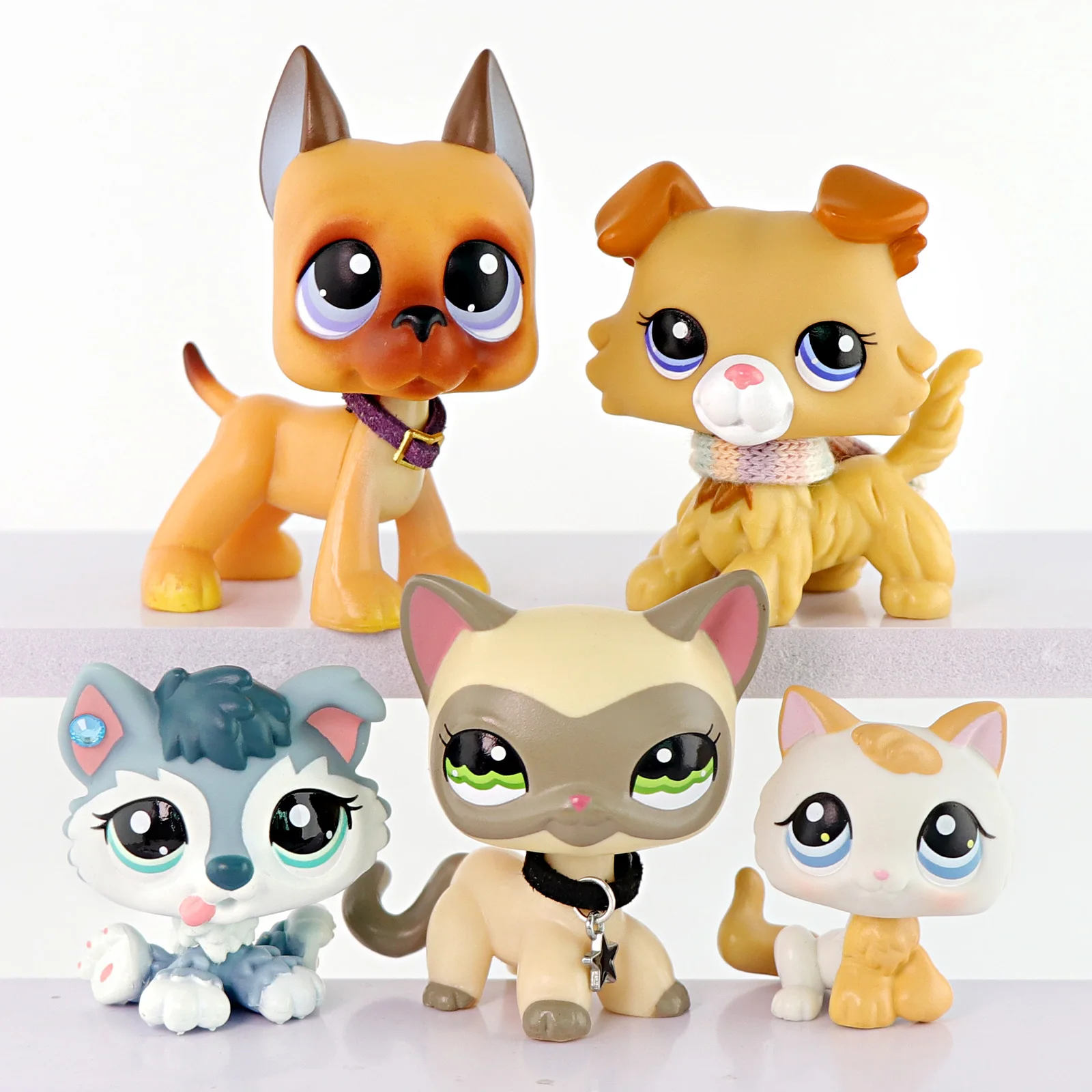 5 pcs Minilpsshop Big Eyes Bobble Head Toys Shorthair Cat #1116 Great Dane #244 Collie #2452 Baby Husky Puppy #2036 Kitten #134
5 pcs Minilpsshop Big Eyes Bobble Head Toys Shorthair Cat #1116 Great Dane #244 Collie #2452 Baby Husky Puppy #2036 Kitten #134