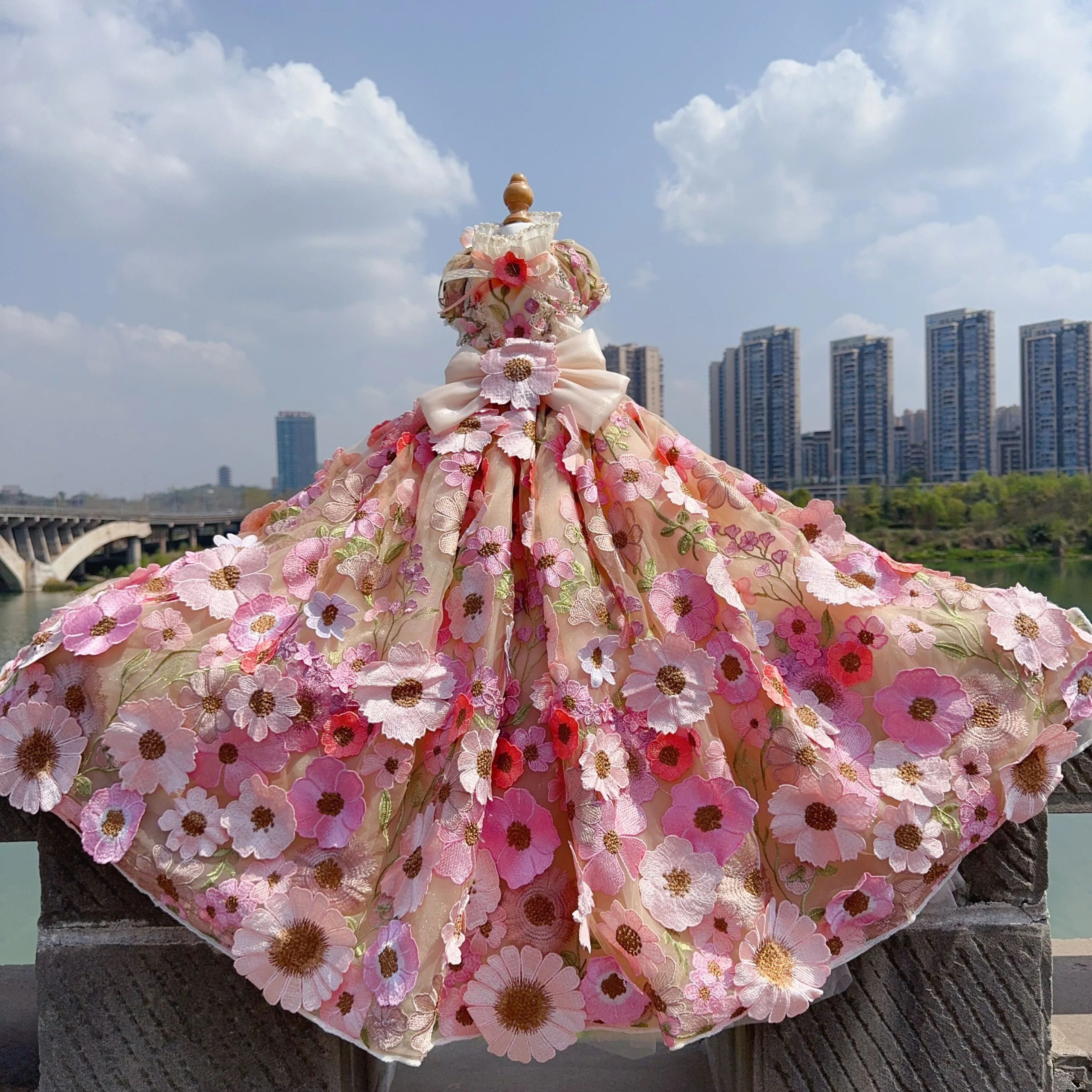 High-end Luxury Pet Dog Clothes Fine Handmade Pink SunFlower Decor Long Tail Princess Dress For Small Medium Dog Chihuahua Puppy
High-end Luxury Pet Dog Clothes Fine Handmade Pink SunFlower Decor Long Tail Princess Dress For Small Medium Dog Chihuahua Puppy