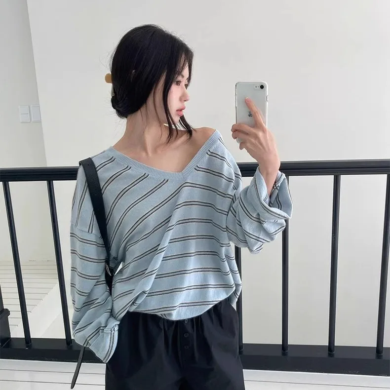 Свободный длинный трикотаж в полоску V-Ne, повседневный осенний модный женский удобный вязаный топ, повседневный свитер в полоску...
Свободный длинный трикотаж в полоску V-Ne, повседневный осенний модный женский удобный вязаный топ, повседневный свитер в полоску...