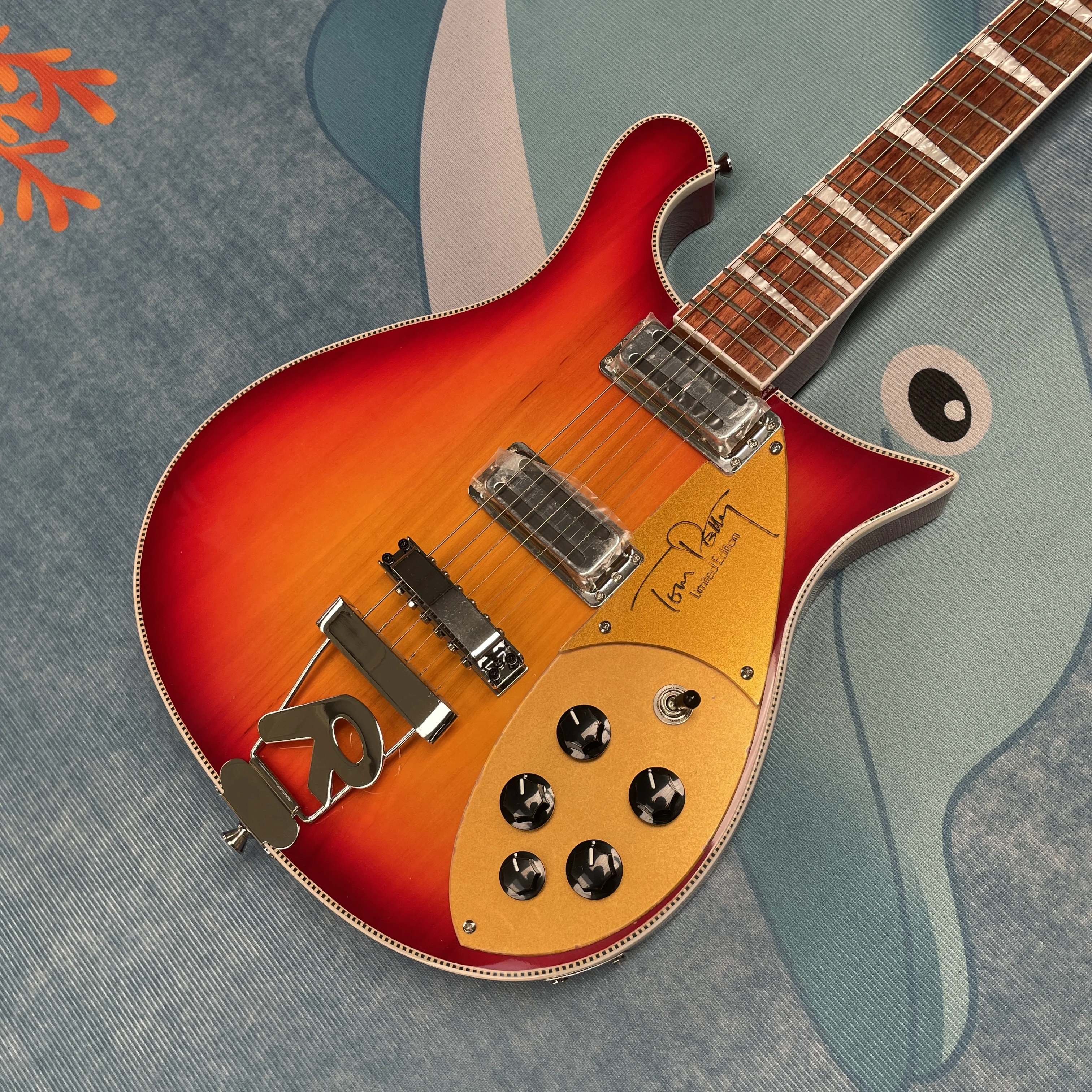 6-string electric guitar with warm yellow body, Fishbone trim, and silver hardware guitars—professional performance guitarra
6-string electric guitar with warm yellow body, Fishbone trim, and silver hardware guitars—professional performance guitarra