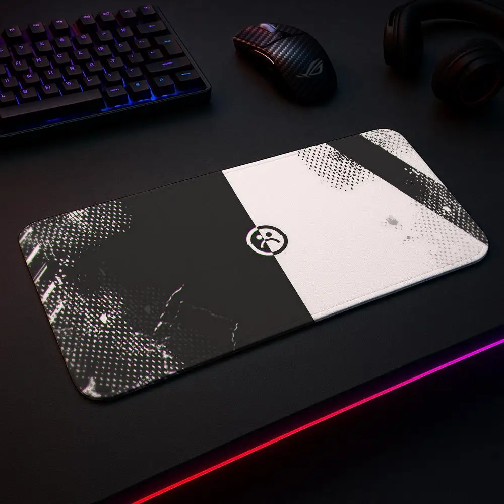 Glitch Mouse Pad Play Mat,Large XXL90x40cmx5mm,stitch Desk Mats,Gaming Accessories,PC Parts
Glitch Mouse Pad Play Mat,Large XXL90x40cmx5mm,stitch Desk Mats,Gaming Accessories,PC Parts