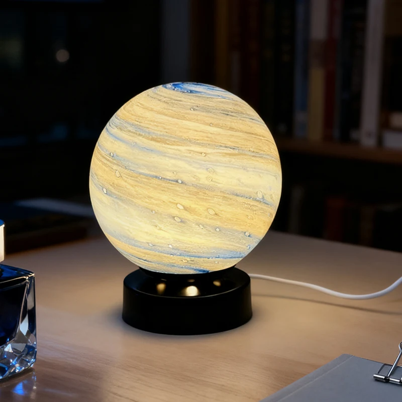Planet Table Lamp Bauhaus Style Black Base Art Planet Table Lamp Bedroom Bedside Desk Desktop Gift For Friends High Appearance
Planet Table Lamp Bauhaus Style Black Base Art Planet Table Lamp Bedroom Bedside Desk Desktop Gift For Friends High Appearance