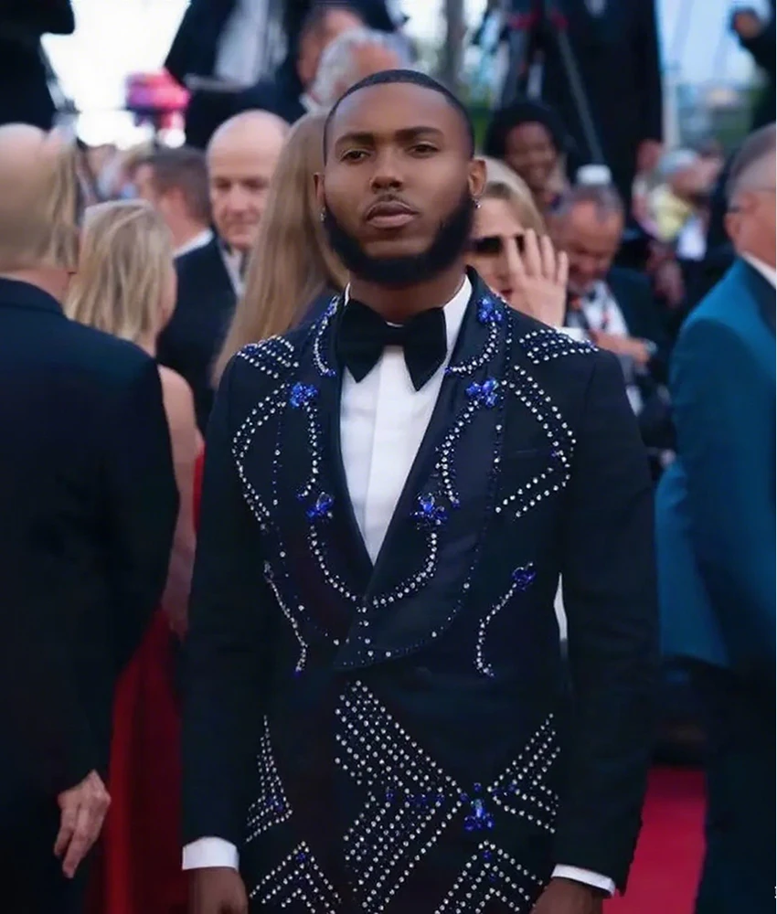 Men's Fashion Crystal Beaded Blazer Slim Fit for Red Carpet Gala, Delicate Wedding and Stage Performance Wear.
Men's Fashion Crystal Beaded Blazer Slim Fit for Red Carpet Gala, Delicate Wedding and Stage Performance Wear.
