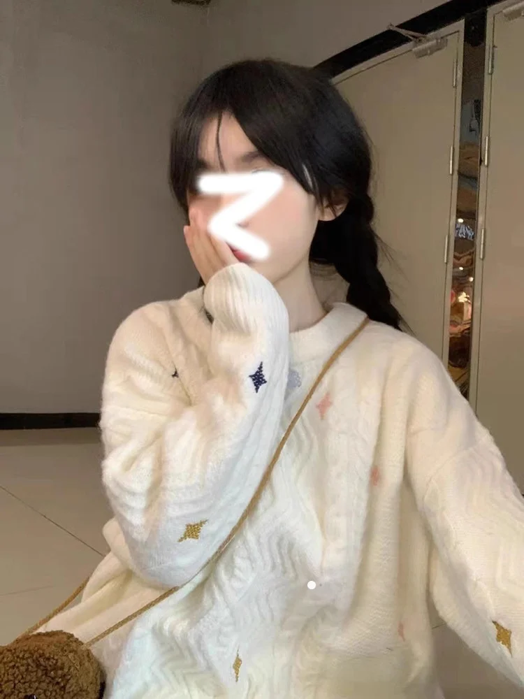 Retro Cute Thiened Knitted Sweater Women's Autumn Winter Lazy Sle Loose Overhead Outerwear Soft Twist Woolen Top
Retro Cute Thiened Knitted Sweater Women's Autumn Winter Lazy Sle Loose Overhead Outerwear Soft Twist Woolen Top