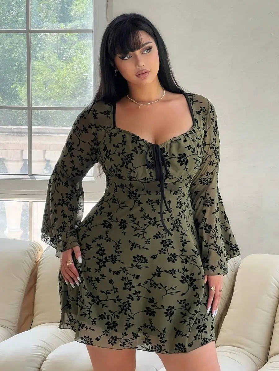 Plus Size Floral Print Tie Waist V Neck Long Sleeve Dress For Thanksgiving
Plus Size Floral Print Tie Waist V Neck Long Sleeve Dress For Thanksgiving