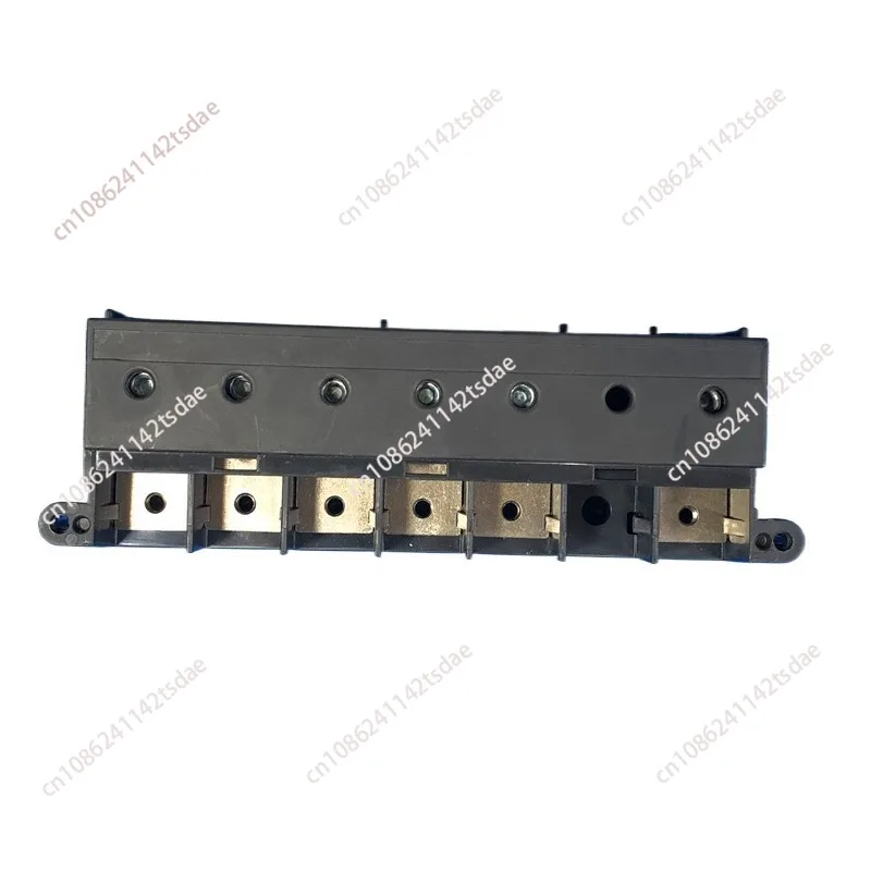 Inverter ATV610-630 Series 30-37-45 Kw Output Main Circuit Wiring Plastic Terminal Block
Inverter ATV610-630 Series 30-37-45 Kw Output Main Circuit Wiring Plastic Terminal Block