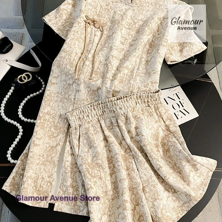 High-end exquisite new Chinese fashion suit women's summer new improved cheongsam skirt long dress shorts two-piece suit
High-end exquisite new Chinese fashion suit women's summer new improved cheongsam skirt long dress shorts two-piece suit