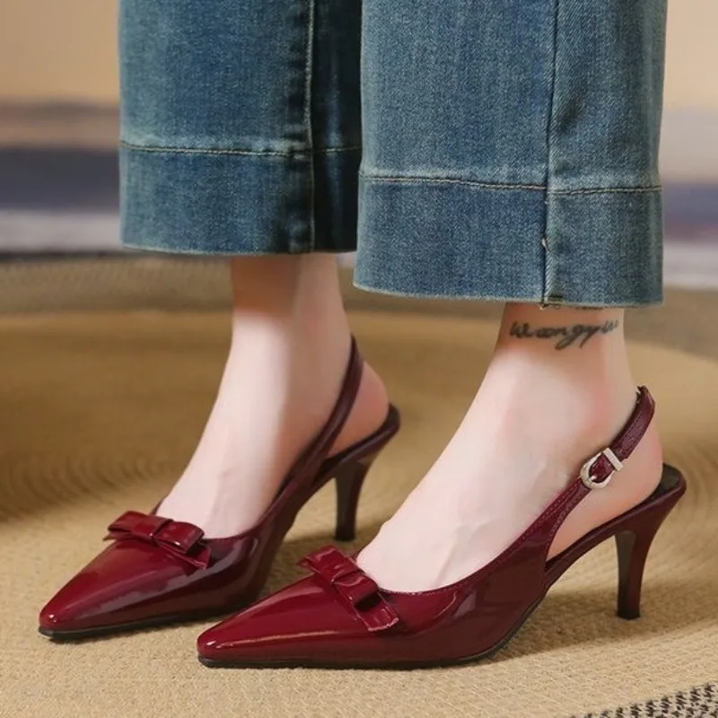 Элегантные женские босоножки с острым носком, пикантные туфли на высоком каблуке, лето 2023, новые модные модельные туфли-лодочки, женские сандалии на каблуке De Mujer
Элегантные женские босоножки с острым носком, пикантные туфли на высоком каблуке, лето 2023, новые модные модельные туфли-лодочки, женские сандалии на каблуке De Mujer