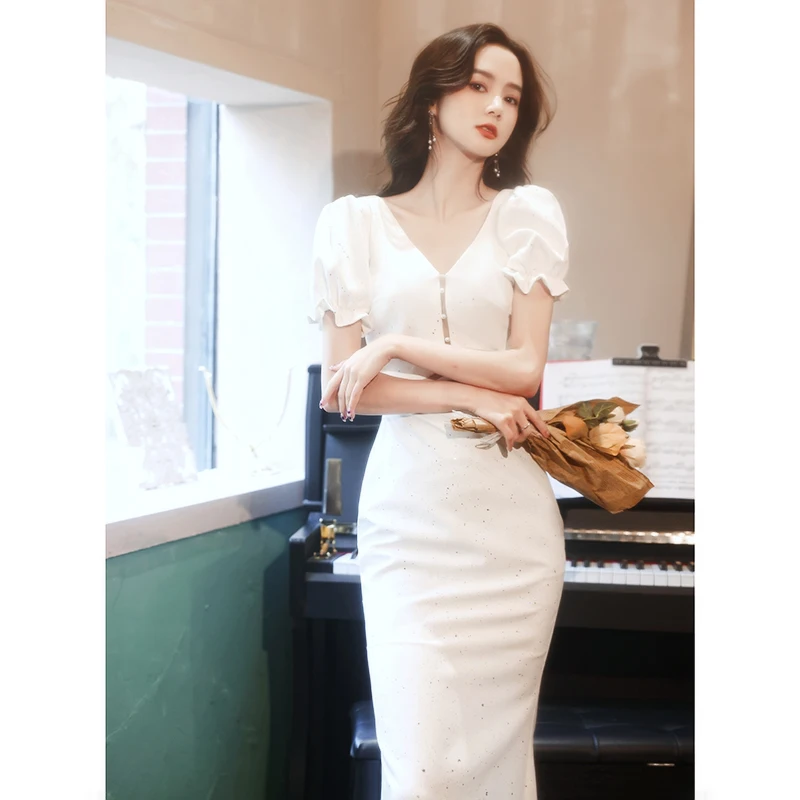 Ele White Evening Gown Women's Long Tail Fibone Sexy Slimming Evening Dr Luxury High-End Sensation Celebri
Ele White Evening Gown Women's Long Tail Fibone Sexy Slimming Evening Dr Luxury High-End Sensation Celebri