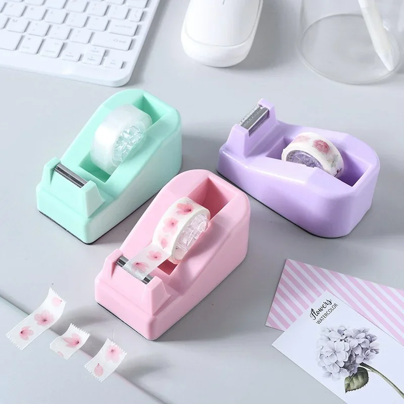 1Pc Solid Color Plastic Tape Dispenser Office Desktop Tape Holder Cutter Office Supplies Random Color
1Pc Solid Color Plastic Tape Dispenser Office Desktop Tape Holder Cutter Office Supplies Random Color