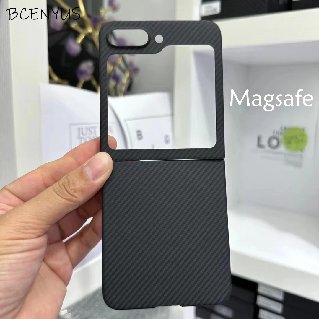 Real Carbon Fiber Phone Case For Samsung Galaxy Z Flip 5 Ultra-thin Case Aramid Fiber Cover MagSafe Magnetic Carbon Fiber Case
Real Carbon Fiber Phone Case For Samsung Galaxy Z Flip 5 Ultra-thin Case Aramid Fiber Cover MagSafe Magnetic Carbon Fiber Case