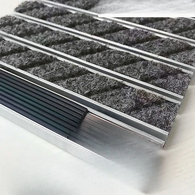 Aluminum floor mat shopping mall building office entrance dust removal non-slip water absorption commercial carpet
Aluminum floor mat shopping mall building office entrance dust removal non-slip water absorption commercial carpet