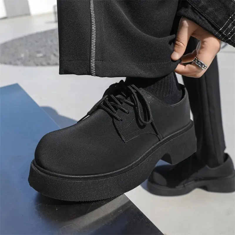 Leather Shoes Men's Suit Wedding Vintage British Korean Dress Shoes Groom Brock Hairstylist
Leather Shoes Men's Suit Wedding Vintage British Korean Dress Shoes Groom Brock Hairstylist