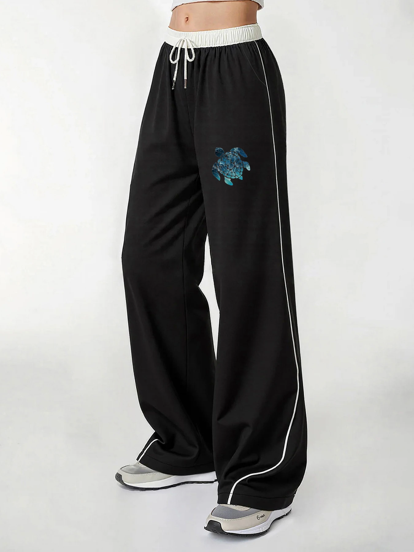 Women's Casual Pants, a Must-Have for Trendy Looks, Summer Style with a Simple and Fresh Design, Blue Turtle Print, Color-Blocked Wide-Leg Casual Pants, Color-Blocking Design, Loose Fit, Versatile, Strong Drape Effect, Slimming and Figure-Flattering, Wome
Women's Casual Pants, a Must-Have for Trendy Looks, Summer Style with a Simple and Fresh Design, Blue Turtle Print, Color-Blocked Wide-Leg Casual Pants, Color-Blocking Design, Loose Fit, Versatile, Strong Drape Effect, Slimming and Figure-Flattering, Wome
