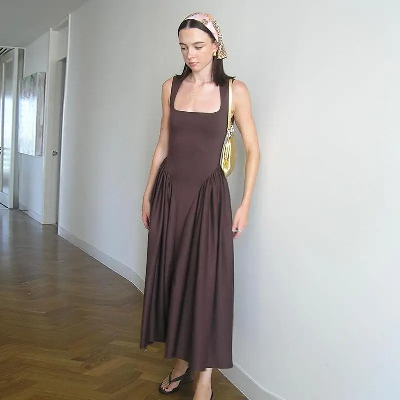Solid Color Slim Camisole Dress Woman Pleated Square Neck Sleeveless A-Line Long Dresses Elegant Women's Casual Street New Robe
Solid Color Slim Camisole Dress Woman Pleated Square Neck Sleeveless A-Line Long Dresses Elegant Women's Casual Street New Robe