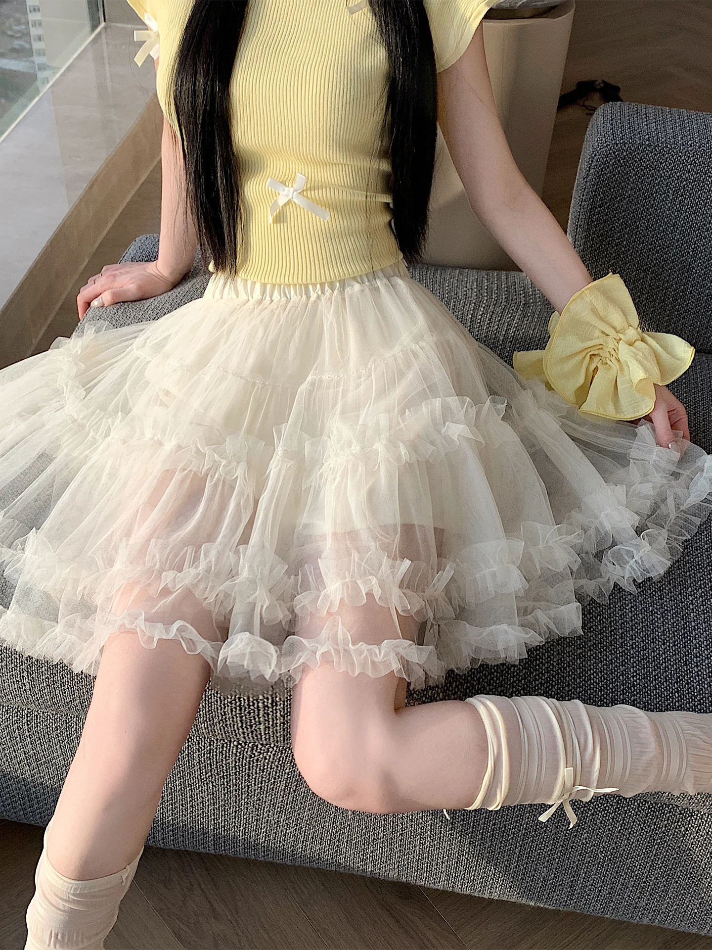 High Waist Cake Skirt Women's Spring Summer Ballet Style Princess Skirt Wooden Ear Short Skirt Sweet College Girl
High Waist Cake Skirt Women's Spring Summer Ballet Style Princess Skirt Wooden Ear Short Skirt Sweet College Girl