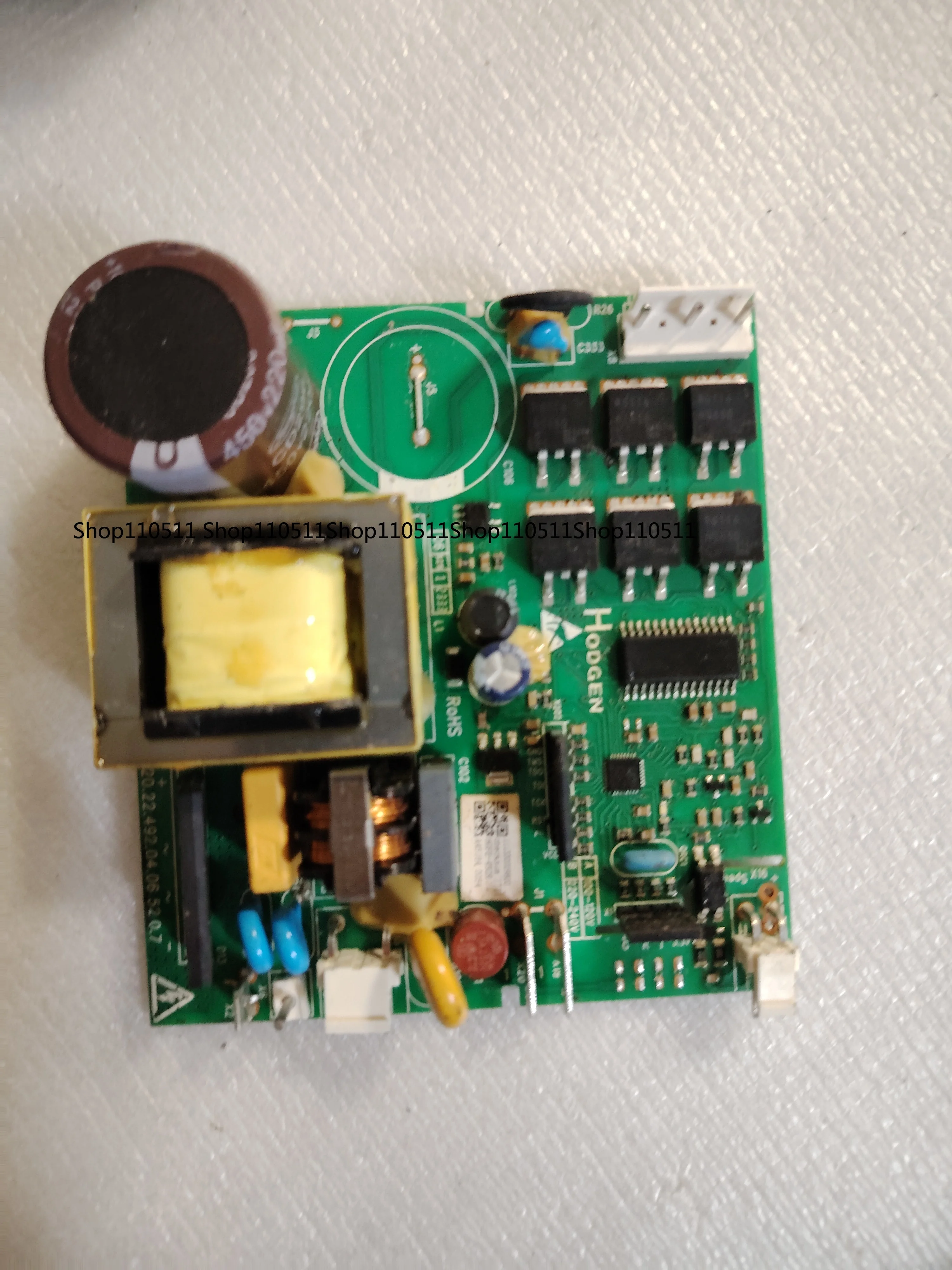 Плата управления инверторным приводом компрессора холодильника VFL110CY1 для инверторного холодильника HGFE-492B, не новая
Плата управления инверторным приводом компрессора холодильника VFL110CY1 для инверторного холодильника HGFE-492B, не новая