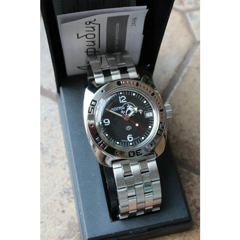 Military watch amphibious military diving frogman automatic mechanical watch men's watch 200 meters waterproof luminous
Military watch amphibious military diving frogman automatic mechanical watch men's watch 200 meters waterproof luminous