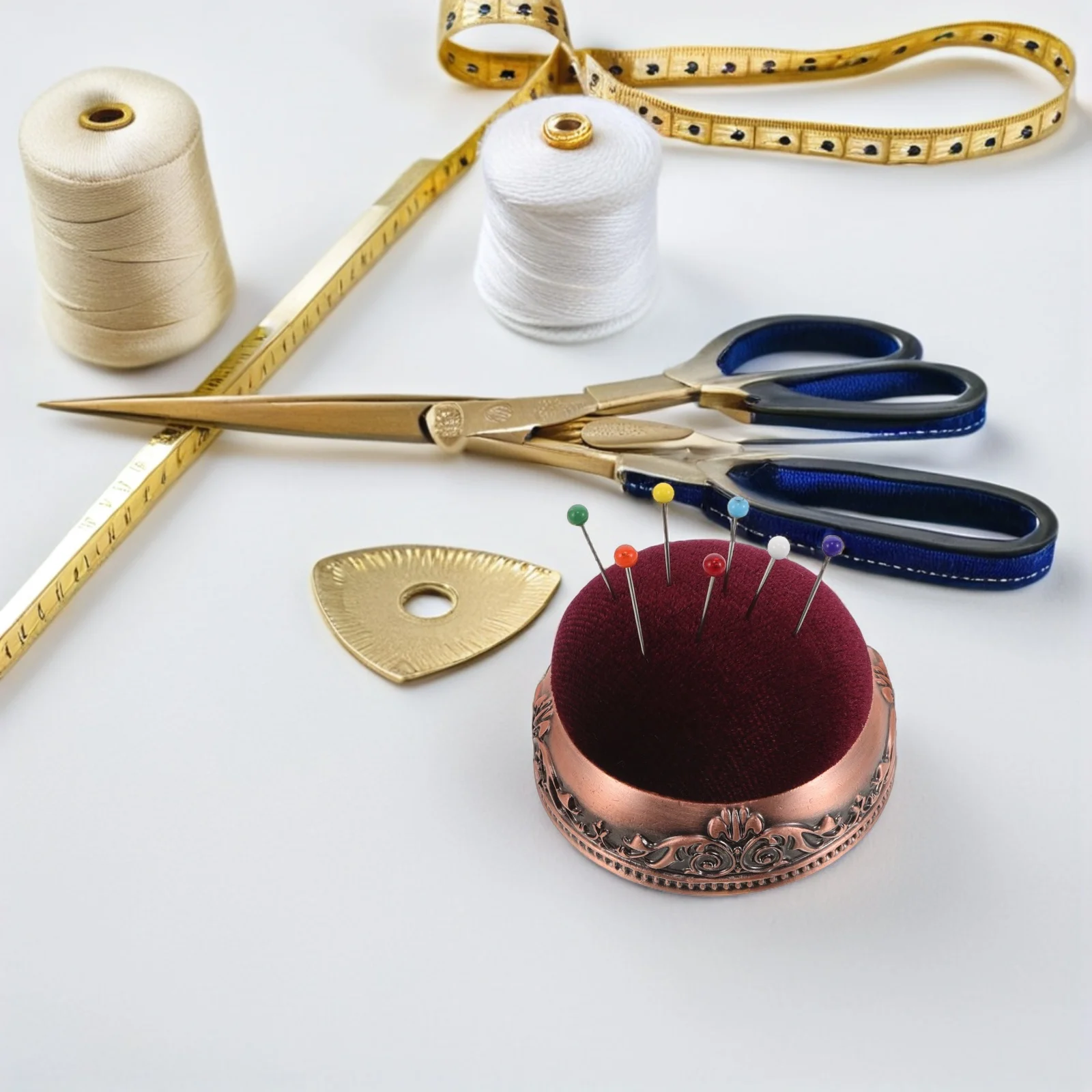 Retro Needle Bag Embroidery Needles Cushions Holder Pin Sewing Tools Pincushions Compact
Retro Needle Bag Embroidery Needles Cushions Holder Pin Sewing Tools Pincushions Compact