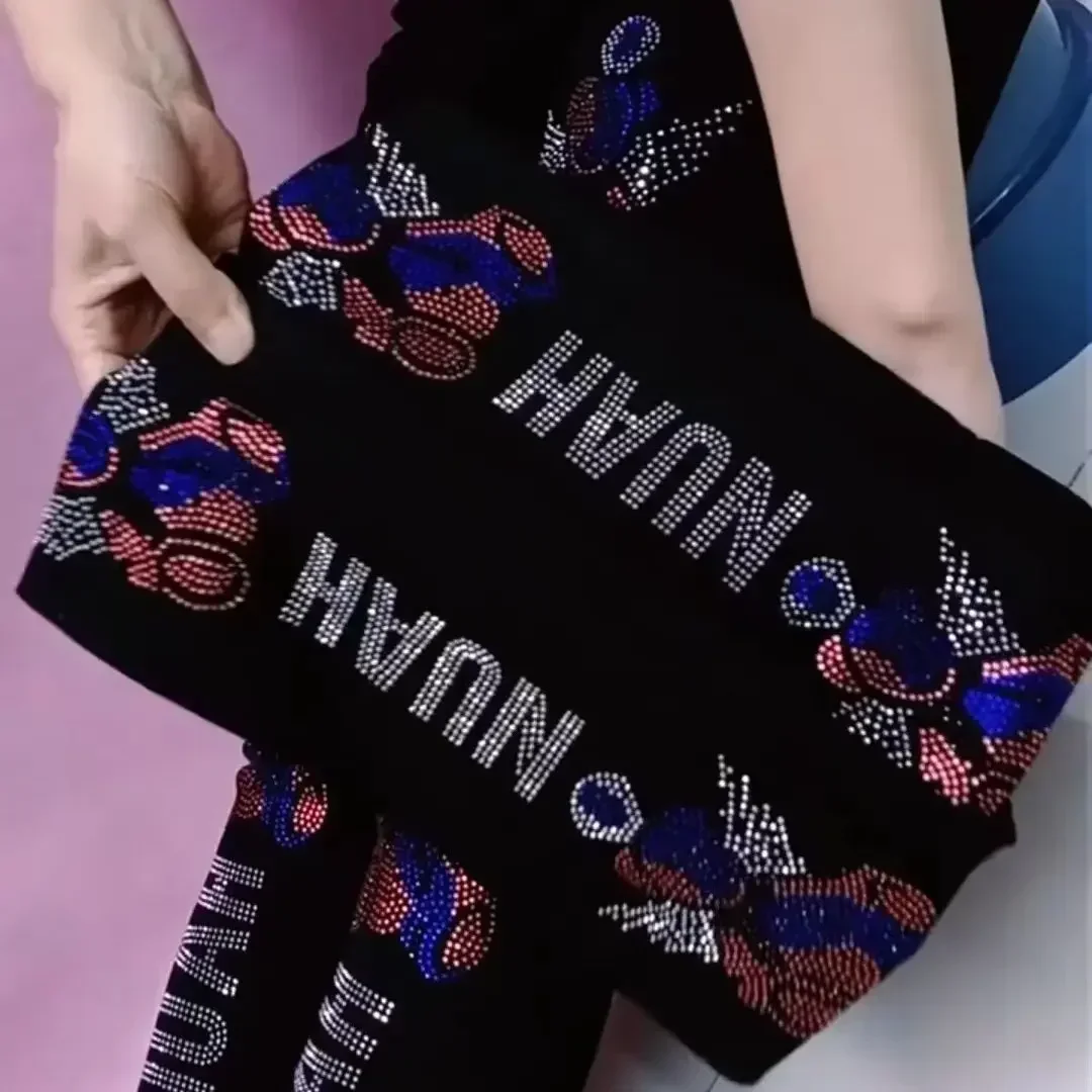 Hot Colorful Bright Diamond Women's Leggings - High-waisted, elastic, slim-fitting, versatile and shiny Rhinestone 7-point Pants
Hot Colorful Bright Diamond Women's Leggings - High-waisted, elastic, slim-fitting, versatile and shiny Rhinestone 7-point Pants