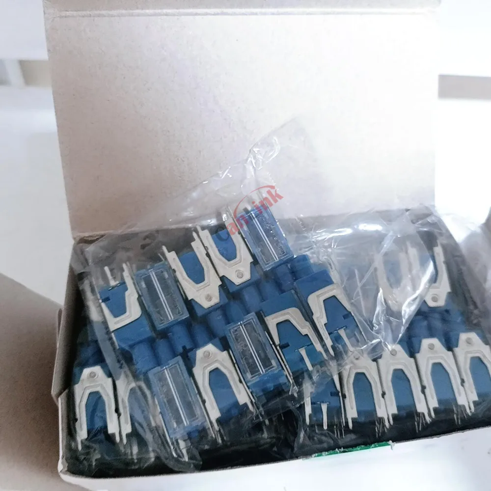 50 шт./лот SJ-B CATV высокочастотный аттенюатор вертикальный регулируемый 0-20 дБ 75 Ом 20 дБ 75 Ом высокочастотный аттенюатор CATV
50 шт./лот SJ-B CATV высокочастотный аттенюатор вертикальный регулируемый 0-20 дБ 75 Ом 20 дБ 75 Ом высокочастотный аттенюатор CATV