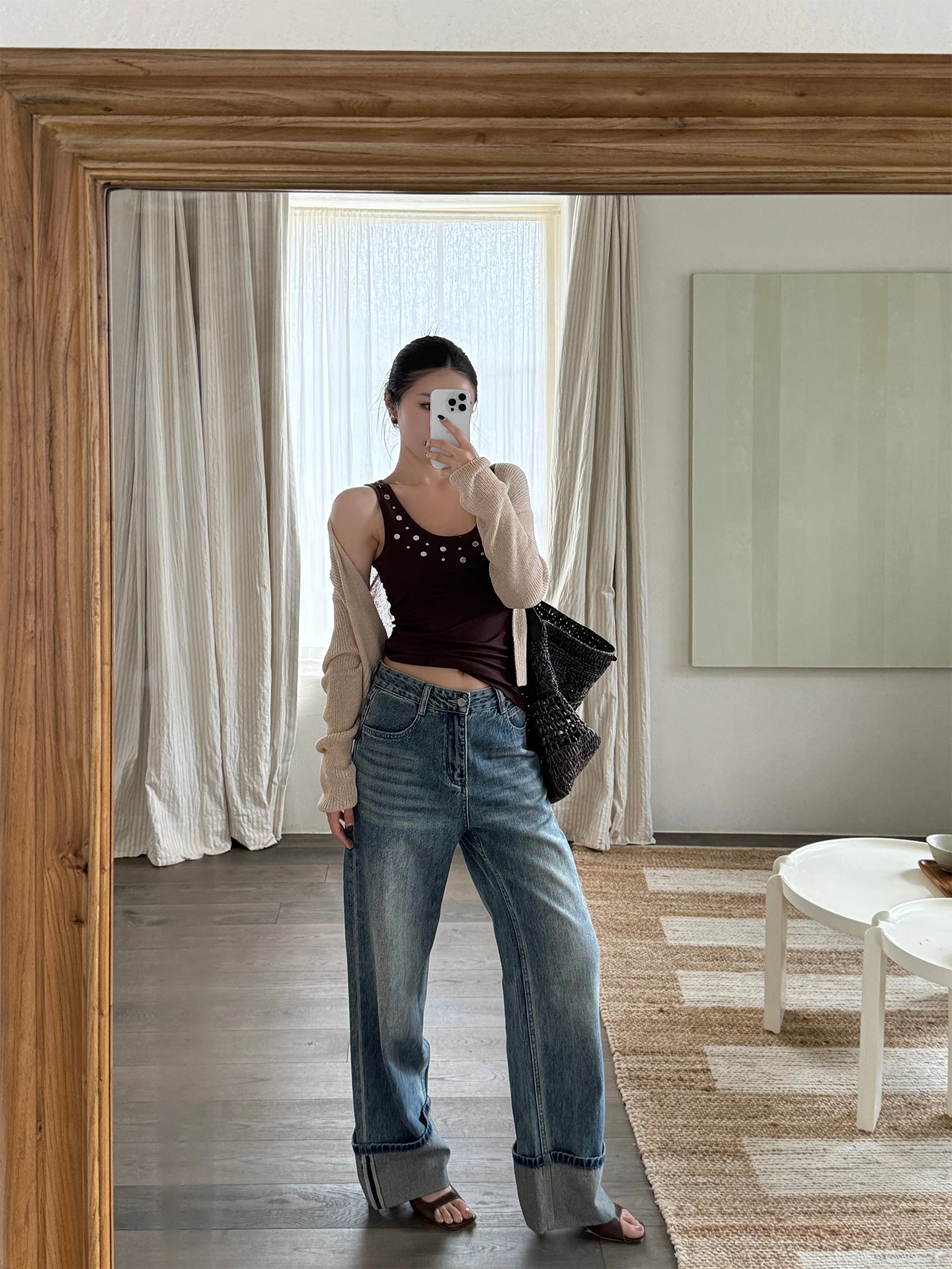 Женские винтажные джинсы прямого кроя, летние, новые, широкие, с низкой посадкой, из хлопка, повседневные, модель K9732
Женские винтажные джинсы прямого кроя, летние, новые, широкие, с низкой посадкой, из хлопка, повседневные, модель K9732