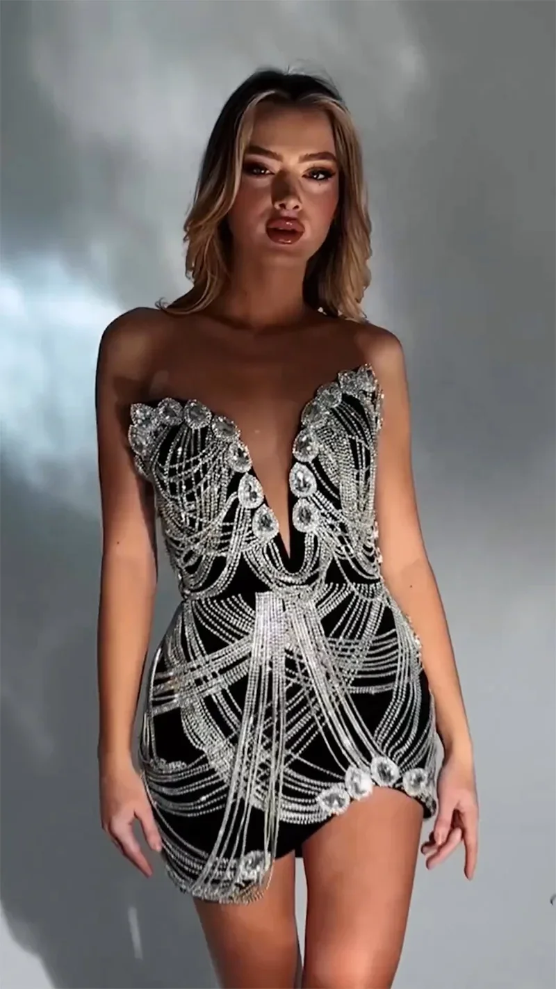 Luxury Dress Sexy party Rhinestone Dresses Silver Stage Talent Performance Dress Birthday Celebration Party outfit
Luxury Dress Sexy party Rhinestone Dresses Silver Stage Talent Performance Dress Birthday Celebration Party outfit