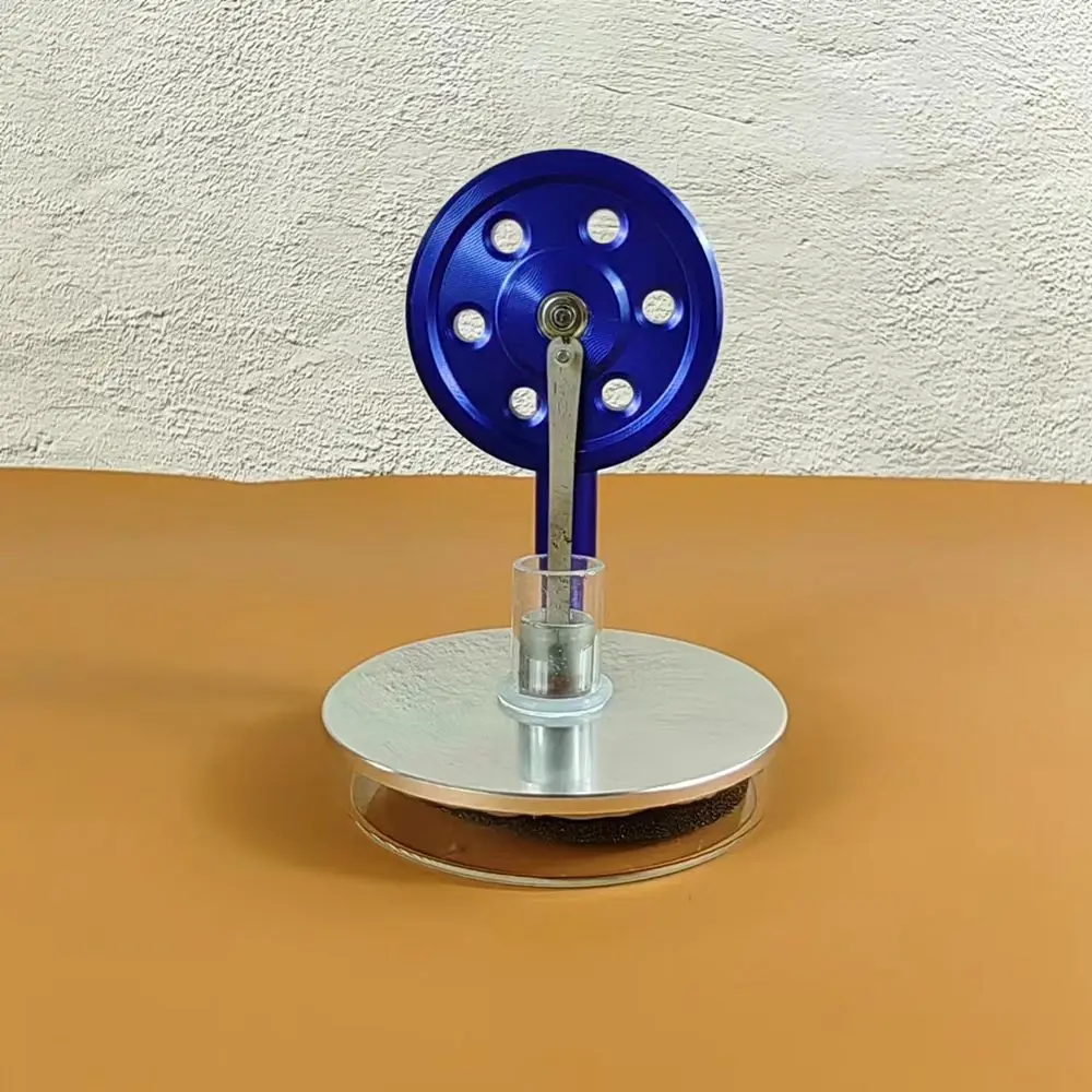 Low temperature difference Stirling engine model steam power physics experiment new and unique toy creative birthday gift
Low temperature difference Stirling engine model steam power physics experiment new and unique toy creative birthday gift