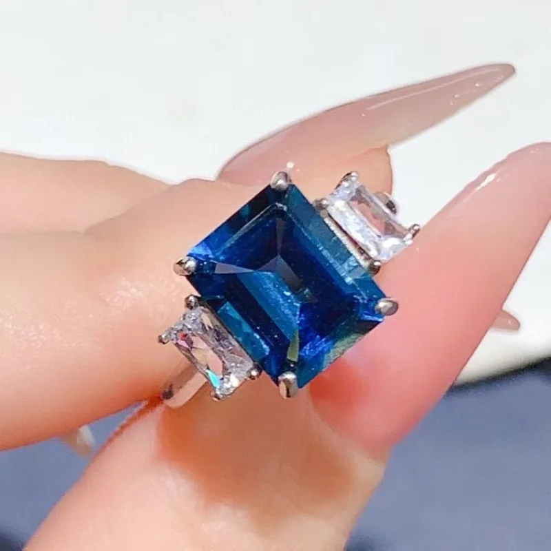 Certified Natural London Blue Topaz Ring 925 Sterling Silver Exquisite Craftsmanship Three-Stone Emerald Cut Promise Ring
Certified Natural London Blue Topaz Ring 925 Sterling Silver Exquisite Craftsmanship Three-Stone Emerald Cut Promise Ring