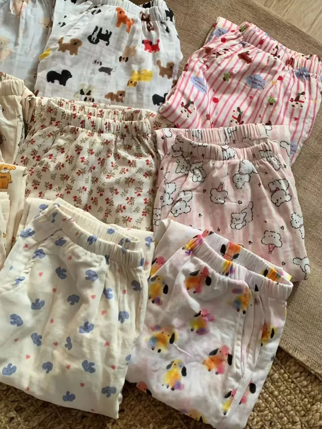Pure Cotton Summer Spring New Style Sleepwear Pants Women Baby Double Layer Gauze Full Cotton Long Pants Leisure Home Pants
Pure Cotton Summer Spring New Style Sleepwear Pants Women Baby Double Layer Gauze Full Cotton Long Pants Leisure Home Pants