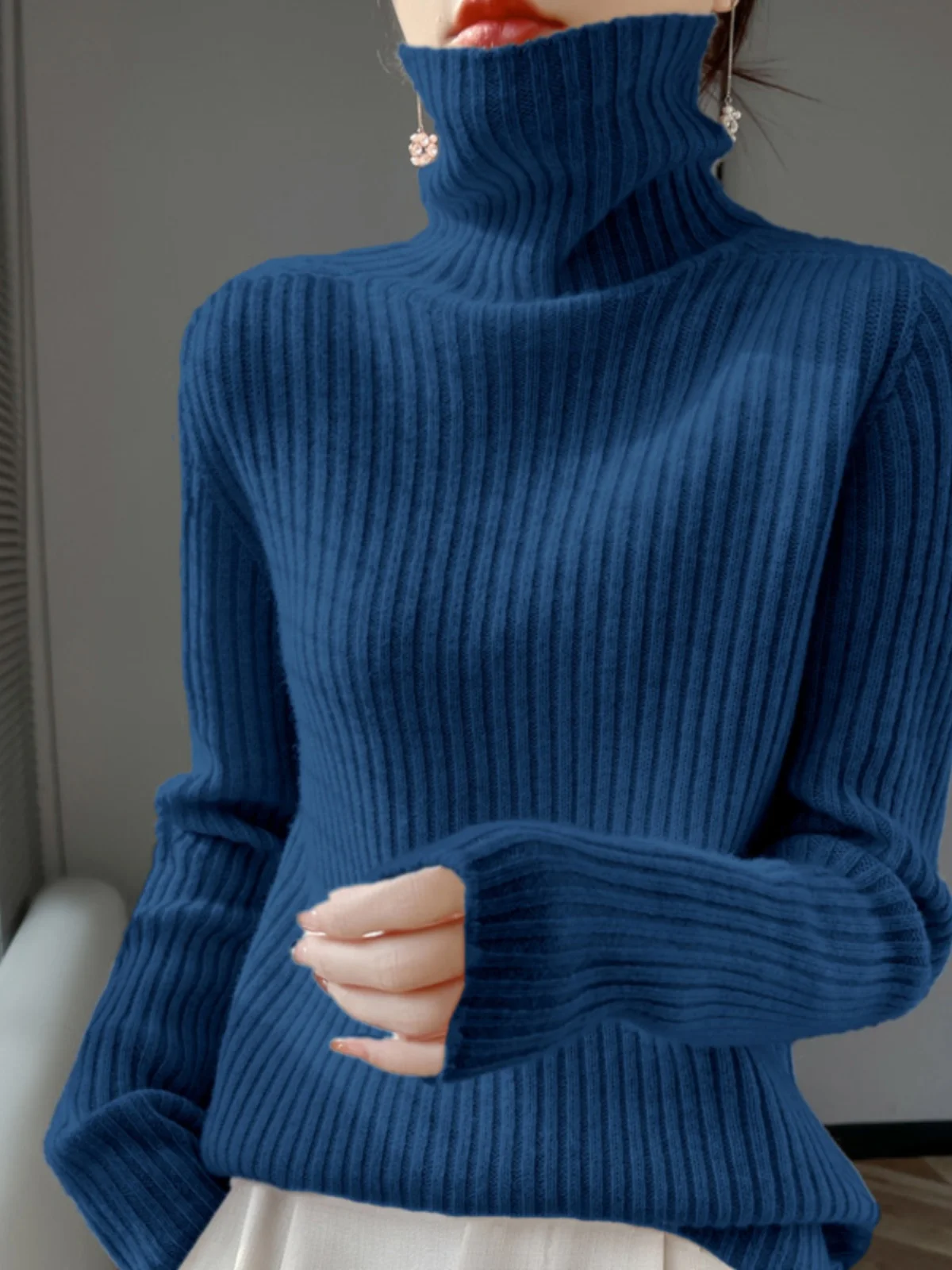 Женский свободный вязаный свитер Thiened с высоким воротником Winter Faion Commute Sle Long Sve Color Base irt
Женский свободный вязаный свитер Thiened с высоким воротником Winter Faion Commute Sle Long Sve Color Base irt