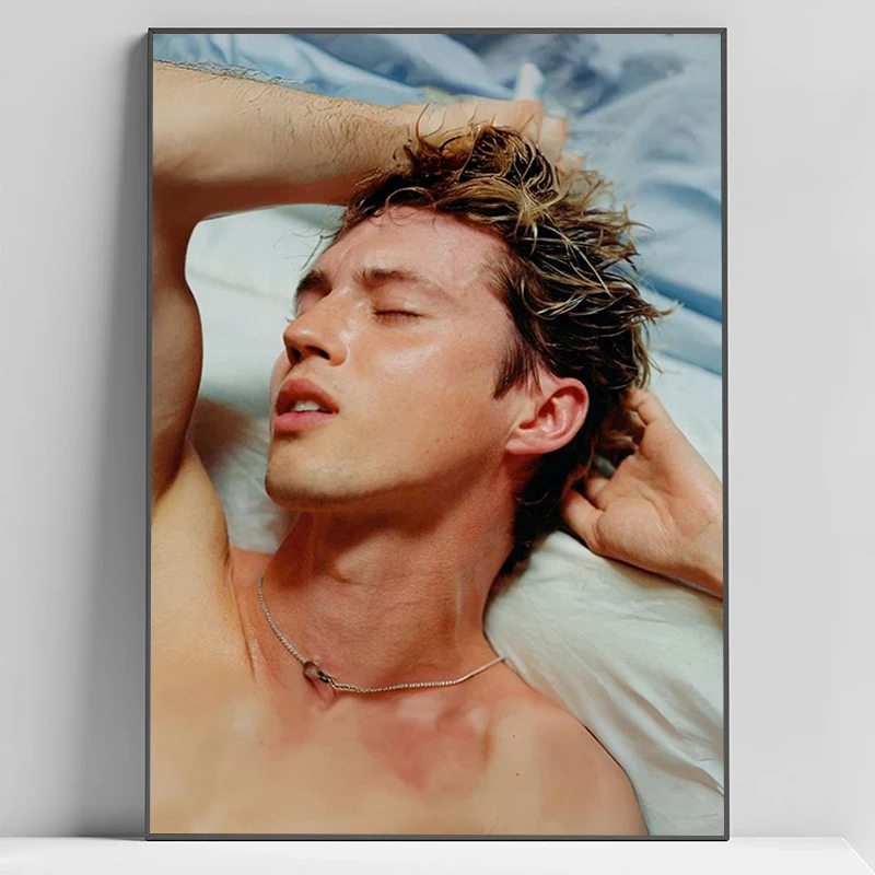 Australian Singer T-Troye Sivan Poster Large Paintings Modern Living Room Decoration Home Decore With Free Shipping Canvas Decor
Australian Singer T-Troye Sivan Poster Large Paintings Modern Living Room Decoration Home Decore With Free Shipping Canvas Decor