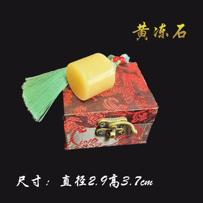 1 Piece Round Blank Stamp with Carved Top, Natural Stone Seal DIY Carving Soft Stone for Chinese Seal Engraving, Size 2.9x3.7 cm
1 Piece Round Blank Stamp with Carved Top, Natural Stone Seal DIY Carving Soft Stone for Chinese Seal Engraving, Size 2.9x3.7 cm