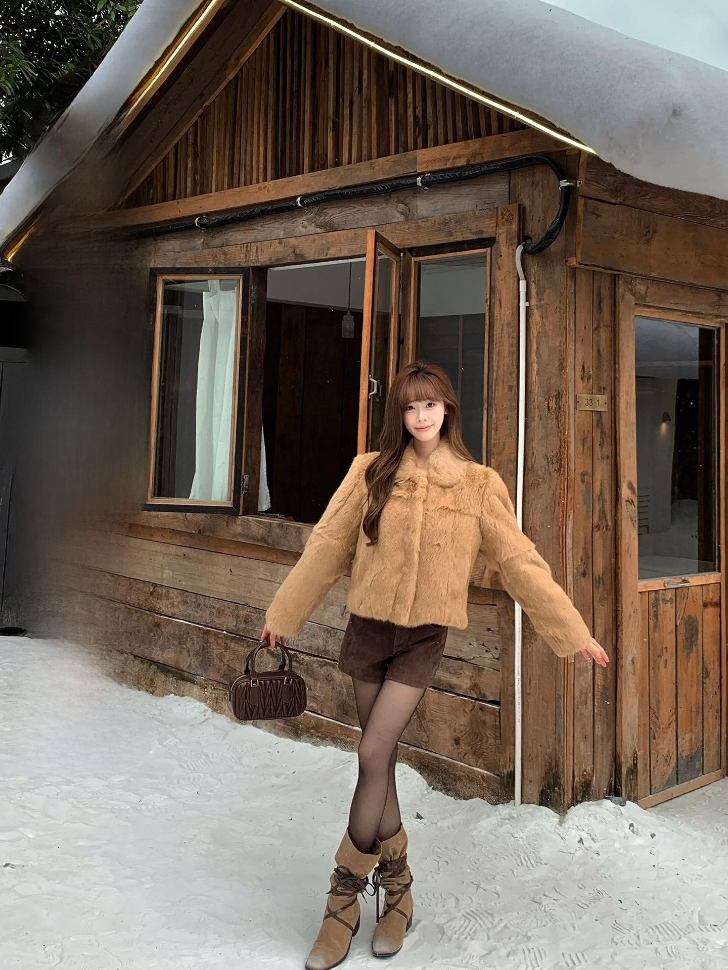 Yoklass Women's Real Rabbit Fur Coat Korean Sle Collar Upaded Autumn Winter Faion Ele ort Outerwear
Yoklass Women's Real Rabbit Fur Coat Korean Sle Collar Upaded Autumn Winter Faion Ele ort Outerwear