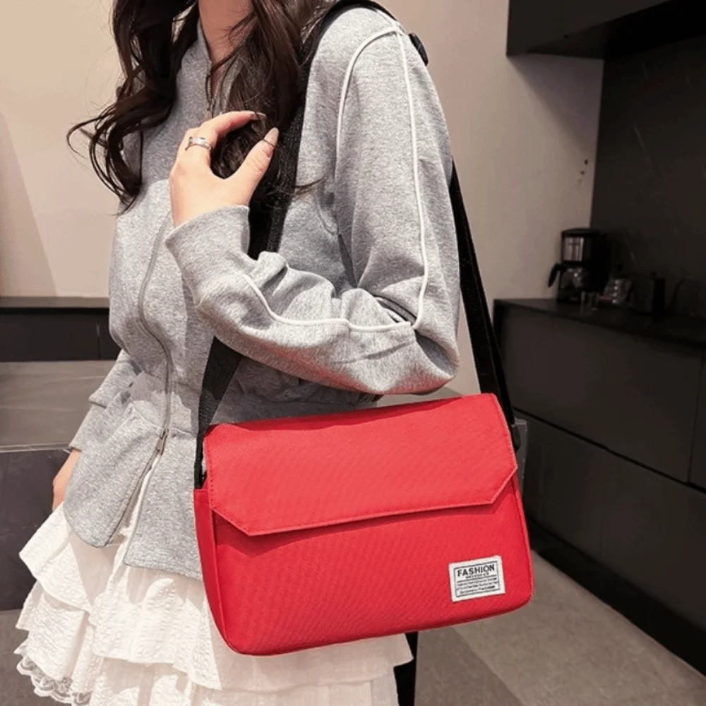 Однотонная мужская сумка-мессенджер, большая вместительная минималистичная нейлоновая сумка через плечо с регулируемым ремнем, сумка через плечо с несколькими карманами, офисная сумка
Однотонная мужская сумка-мессенджер, большая вместительная минималистичная нейлоновая сумка через плечо с регулируемым ремнем, сумка через плечо с несколькими карманами, офисная сумка