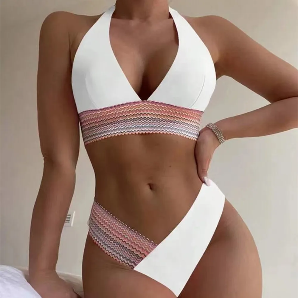 Hot New Arrival! White Bikini with Wavy Trim - Halter Triangle Top, High-Cut Bottom, Trendy Beachwear
Hot New Arrival! White Bikini with Wavy Trim - Halter Triangle Top, High-Cut Bottom, Trendy Beachwear