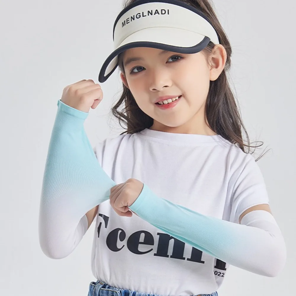 Polyester Ice Silk Arm Sleeves Elastic Finger Hole Gradient Color Sleeve Breathable Spandex Sun Protection Arm Cover Cycling
Polyester Ice Silk Arm Sleeves Elastic Finger Hole Gradient Color Sleeve Breathable Spandex Sun Protection Arm Cover Cycling