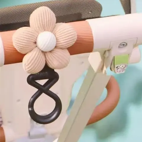 Sweet Flower Baby Stroller Hook Children's Cart Umbrella Hanging Storage Bag Loop Hook Infant Supplies Accessory
Sweet Flower Baby Stroller Hook Children's Cart Umbrella Hanging Storage Bag Loop Hook Infant Supplies Accessory