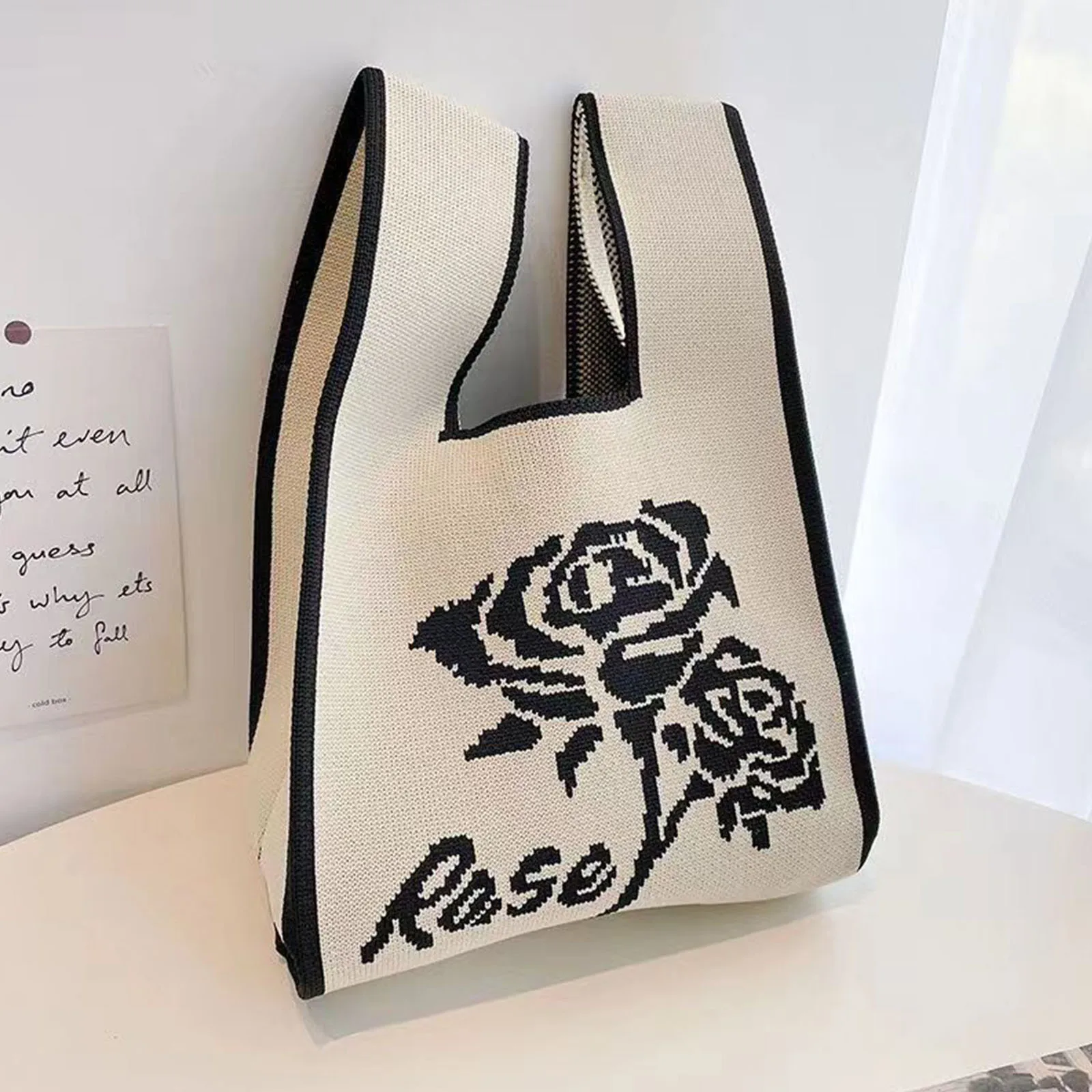 Women Mini Knot Wrist Bag Fashion Handmade Knit Handbags Korean Casual Tote Bag Personalized Reusable Shopping Armpit Handbags
Women Mini Knot Wrist Bag Fashion Handmade Knit Handbags Korean Casual Tote Bag Personalized Reusable Shopping Armpit Handbags