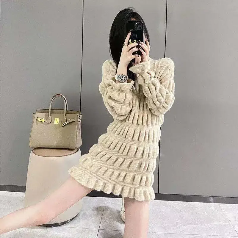 MiiiiX Casual Style Knitted Dress 2024 Autumn New Women's Clothing Long Pleated Sweater Puff Sleeeve Slim Dress Female Clothes
MiiiiX Casual Style Knitted Dress 2024 Autumn New Women's Clothing Long Pleated Sweater Puff Sleeeve Slim Dress Female Clothes