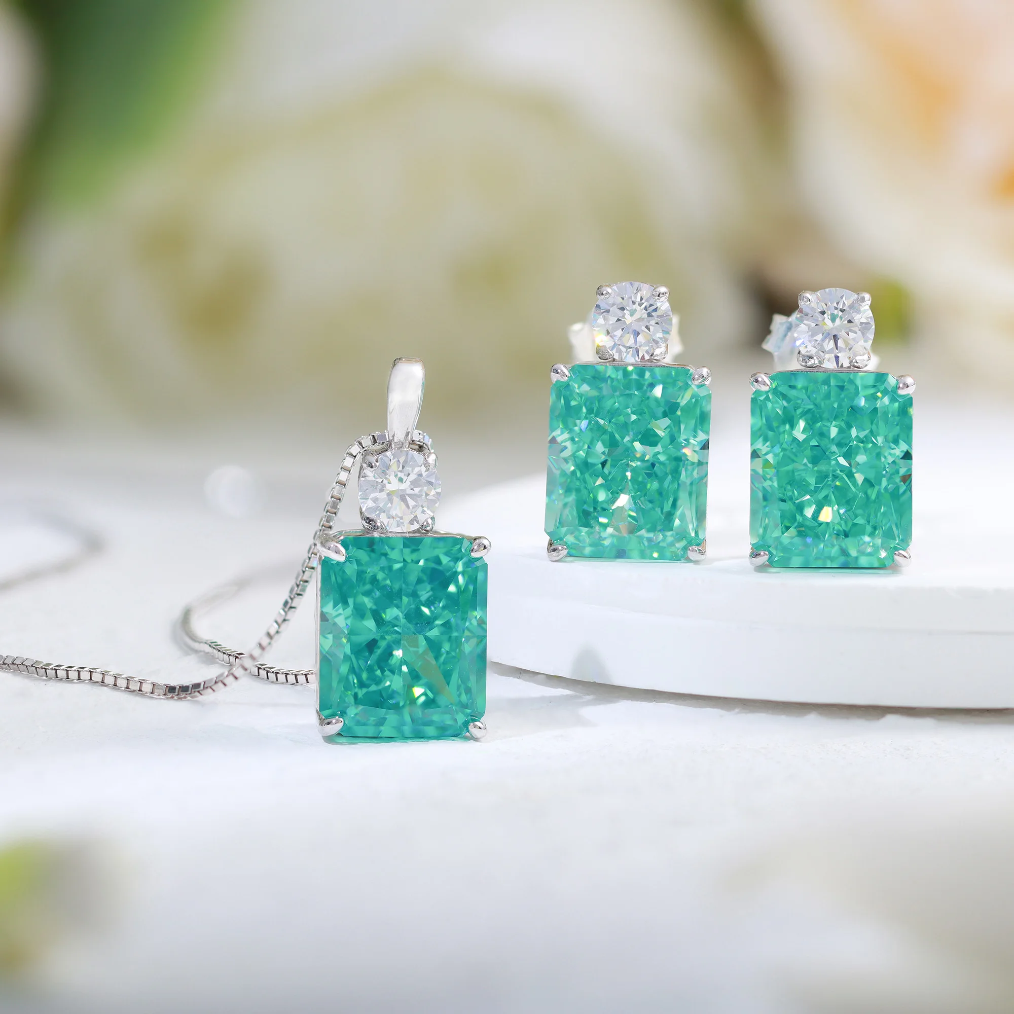 Flash Artificial Paraiba Large Gemstone Necklace Mint Green Earrings Collarbone Chain Female
Flash Artificial Paraiba Large Gemstone Necklace Mint Green Earrings Collarbone Chain Female
