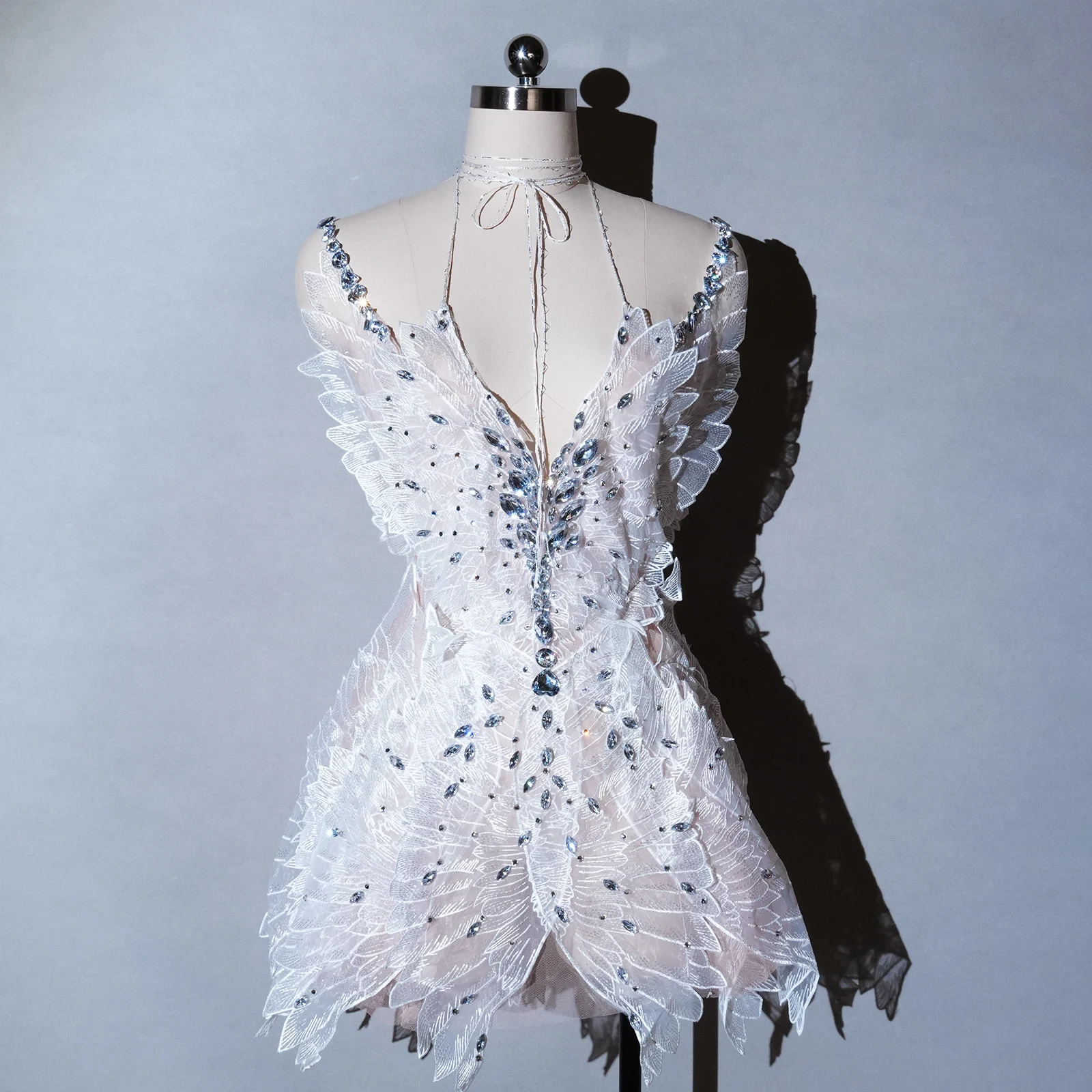 Ladies Rhinestone White Dress Birthday Nightclub Party Sexy Transparent Mesh Mini Dress Celebration Dance Performance Costume
Ladies Rhinestone White Dress Birthday Nightclub Party Sexy Transparent Mesh Mini Dress Celebration Dance Performance Costume