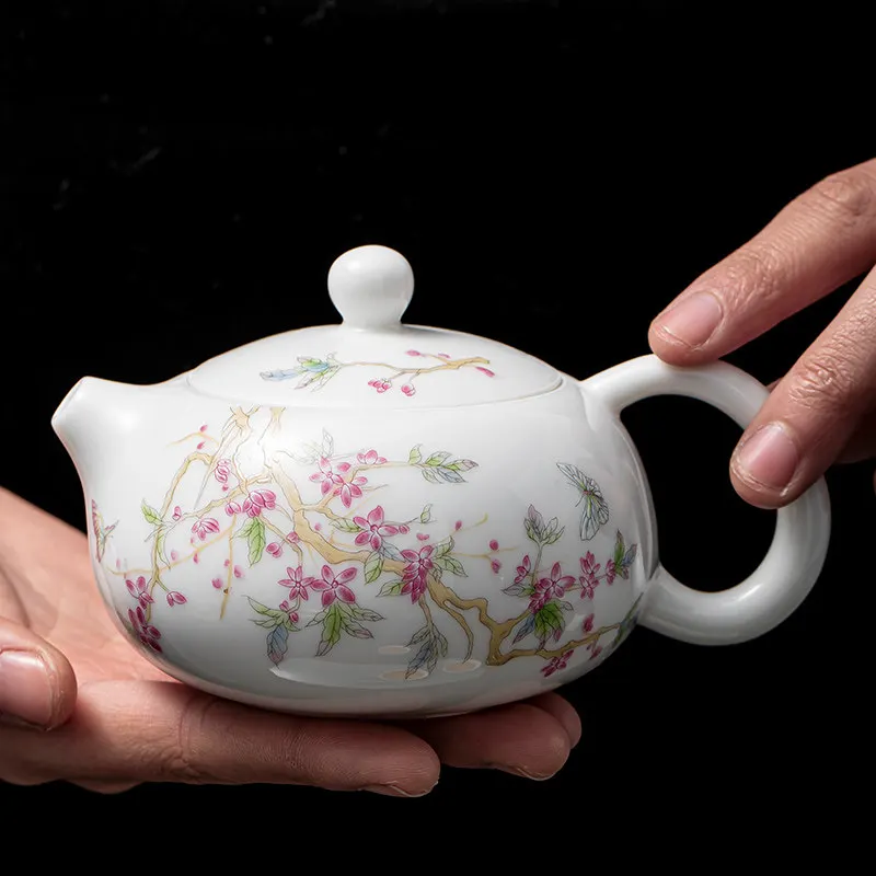 High-End Ceramic White Porcelain Tea Pot for Home Use Single Pot Gongfu Tea Set Tea And Water Separation Shi Pot Drinking
High-End Ceramic White Porcelain Tea Pot for Home Use Single Pot Gongfu Tea Set Tea And Water Separation Shi Pot Drinking