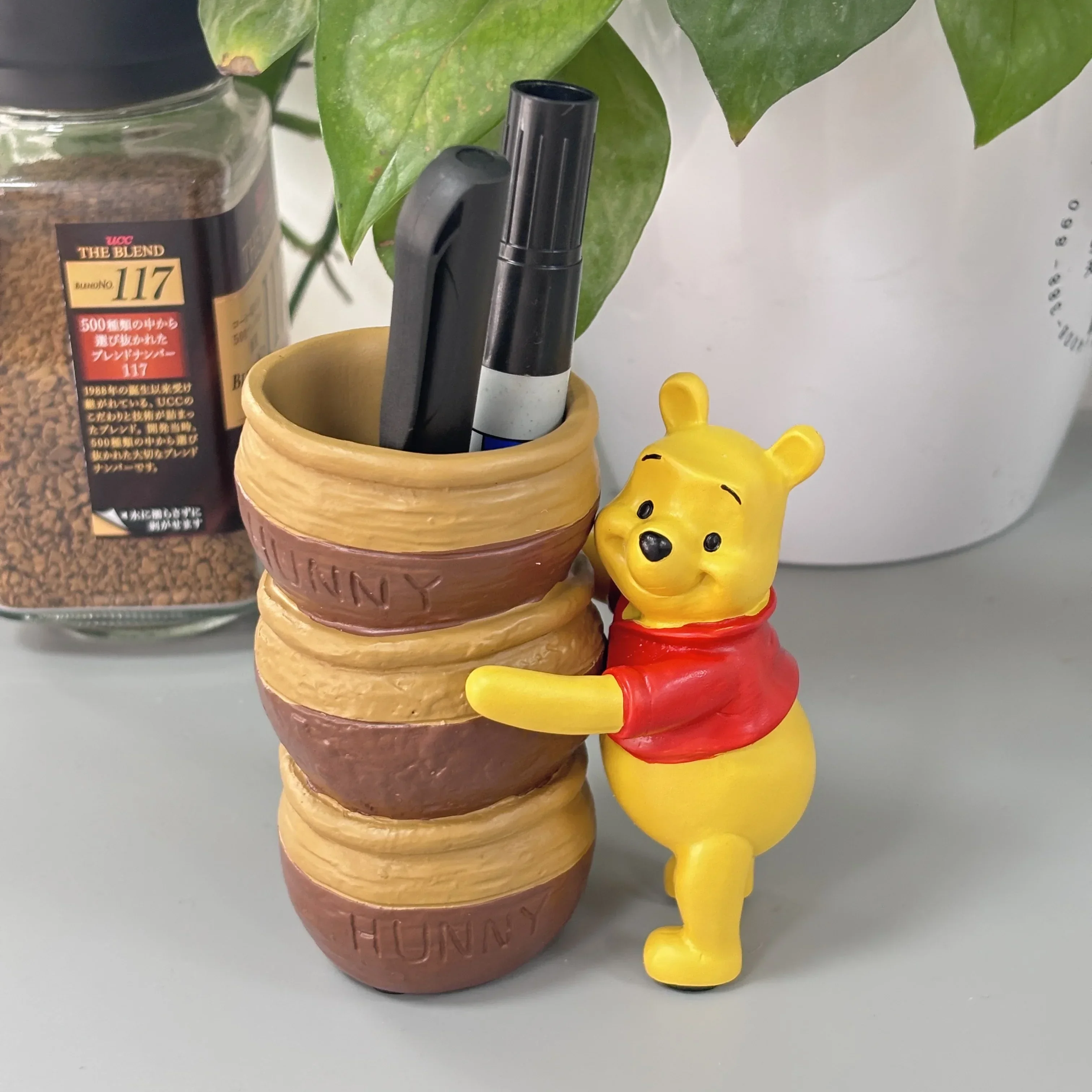 Disney Winnie The Pooh Pen Holder Sealed Jar Desktop Model Home Decorations Cartoon Resin Storage Party Children Birthday Gifts
Disney Winnie The Pooh Pen Holder Sealed Jar Desktop Model Home Decorations Cartoon Resin Storage Party Children Birthday Gifts