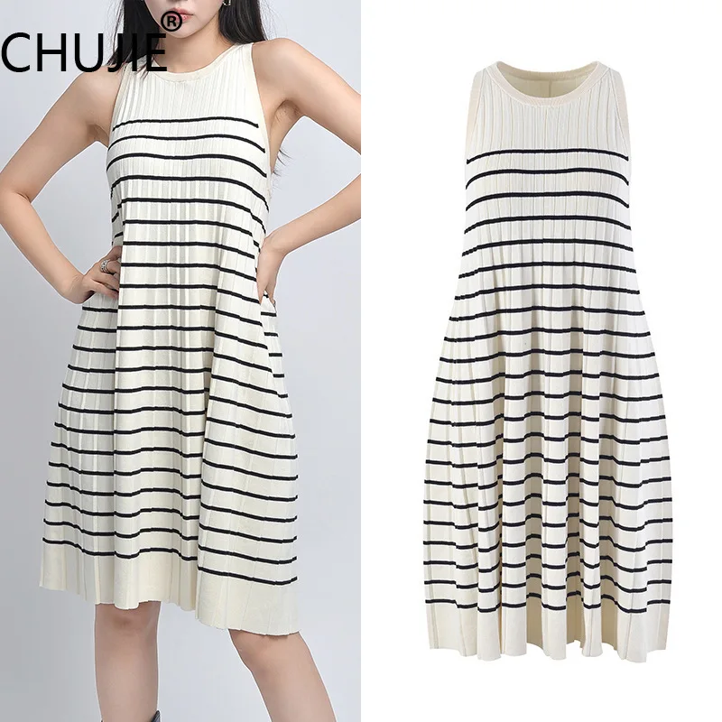 Women's Black & White Stripe Knit Dress 2025 - Slim Loose Fit, Versatile Thin Layering Dress
Women's Black & White Stripe Knit Dress 2025 - Slim Loose Fit, Versatile Thin Layering Dress