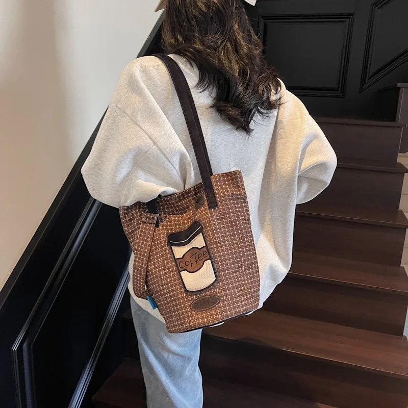 Coffee Print Bucket Bag Women's Crossbody Bag for Office Commuting Outdoor Travel Handbag Trendy Shoulder Bag
Coffee Print Bucket Bag Women's Crossbody Bag for Office Commuting Outdoor Travel Handbag Trendy Shoulder Bag