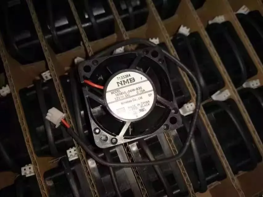 Бесплатная доставка, новый бесшумный вентилятор с двойным шариком 4 см 4020 12 В 0,10 А 1608VL-04W-B30
Бесплатная доставка, новый бесшумный вентилятор с двойным шариком 4 см 4020 12 В 0,10 А 1608VL-04W-B30