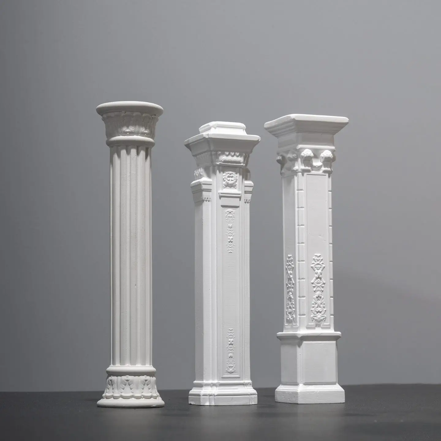 Plaster European-style architectural desktop model ornament, square line Roman column minimalist ornament
Plaster European-style architectural desktop model ornament, square line Roman column minimalist ornament